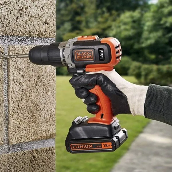 Black & Decker BCD003C1-QW Κρουστικό Δραπανοκατσάβιδο Μπαταρίας 18V 1x1.5Ah